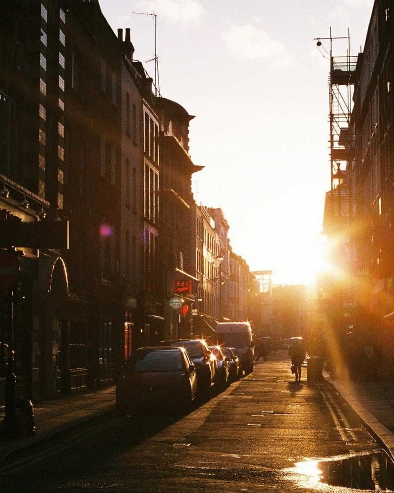 Minimalist workspace